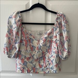 Abercrombie size large crop puff sleeve